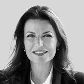 Karolina Blasiak | Founder and Art Advisor at Karolina Blasiak Art Advisory